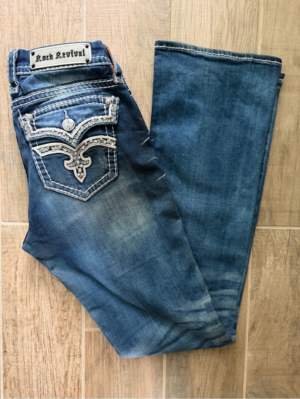 Rock Revival Etty B25 Jeans Women’s 29x33 Bootcut Rhinestone Fleur De Lis Y2K